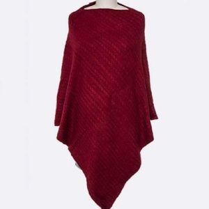 • Textured Solid Poncho •